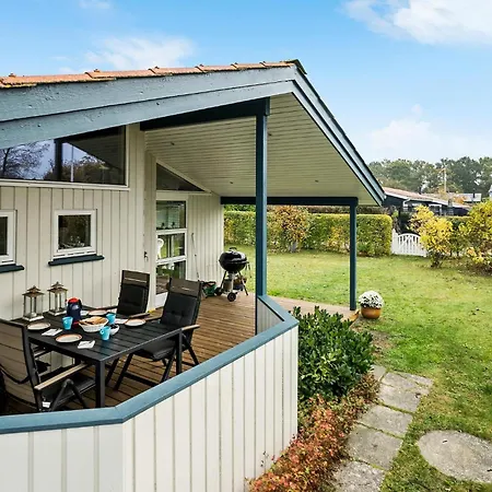 3 Bedroom Amazing In Holiday home Nyborg